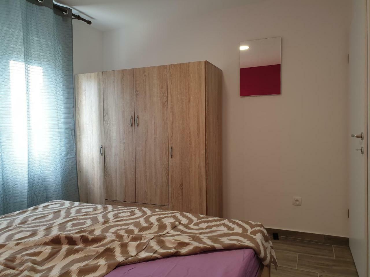 Best View Apartments Cesarica Esterno foto